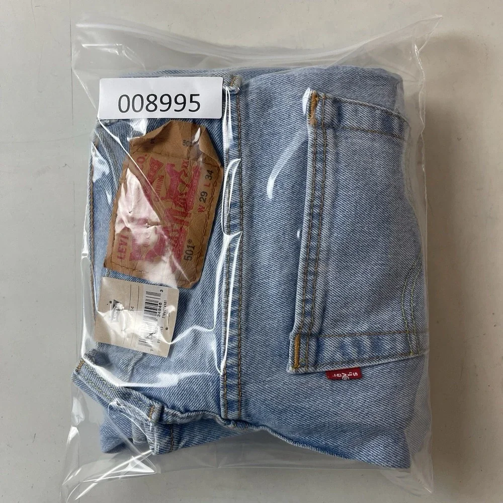 Levis 501 Jeans Mens 29x34 Blue Original Fit Straight Denim Casual 90s Cowboy
